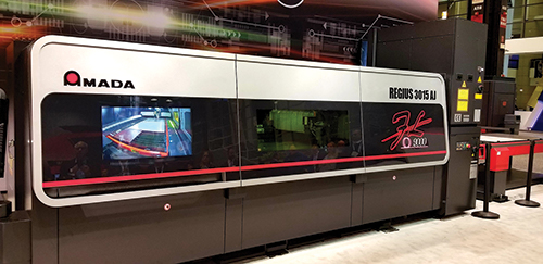 HIGH-SPEED FIBER LASER CUTTING